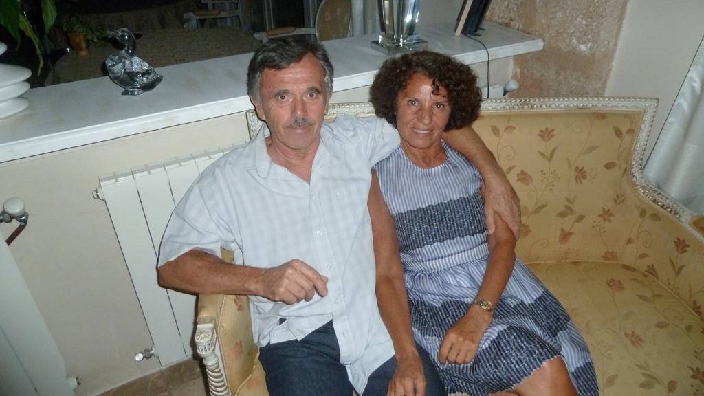 Mas De L'Olivette Panzió Cotignac Kültér fotó